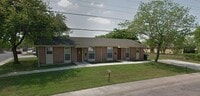 Building Photo - 924 Flores St