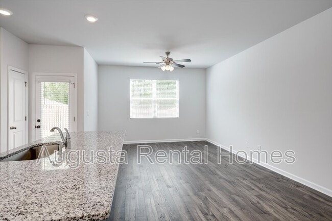 Building Photo - 3504 Firestone Dr