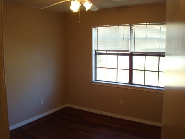 Building Photo - Charming 3-Bedroom Home in Ocean Springs –...
