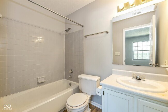 Building Photo - 7313 Shanna Cir