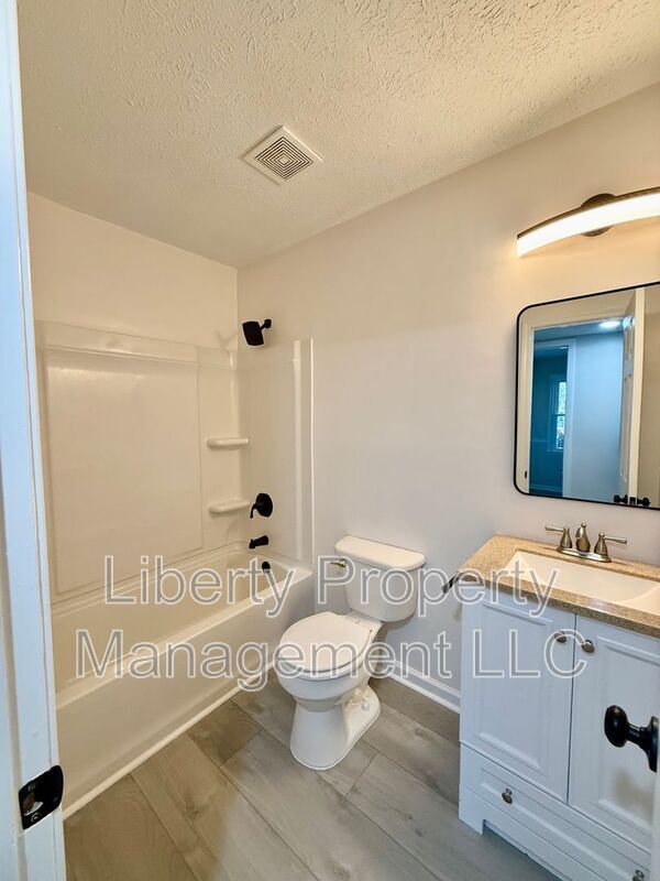 Building Photo - 6220 Bretton Woods Dr