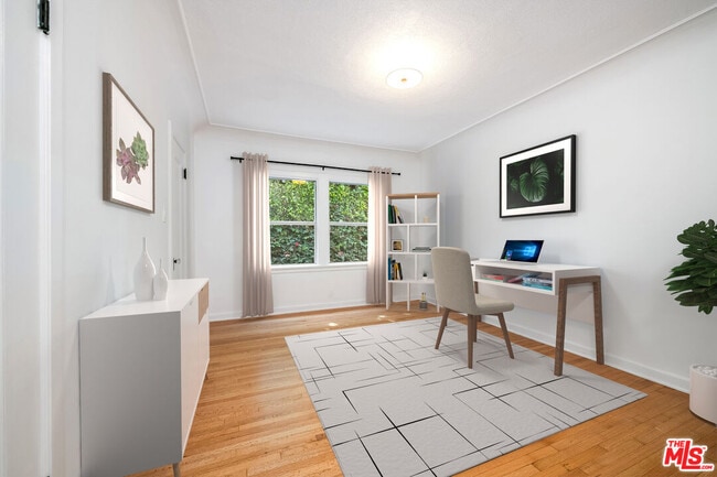 Building Photo - 1217 S Genesee Ave