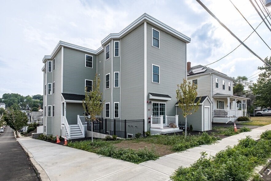 Building Photo - 241 Mountain Ave