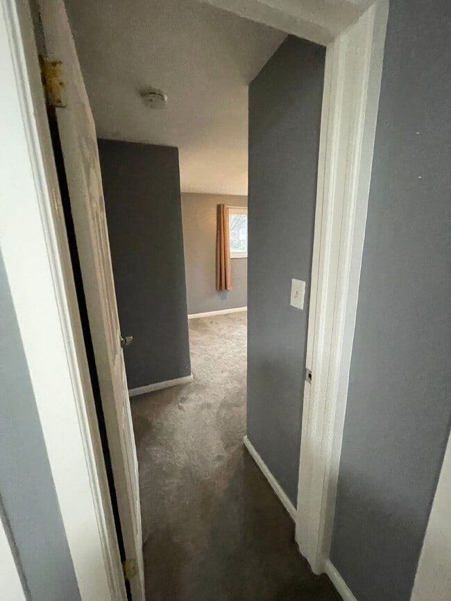 Building Photo - Beautifully updated 3 bed 1 bath home with garage and off-street parking in Penn Hills!