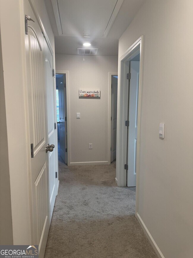 Building Photo - 364 Stoneybrook Dr