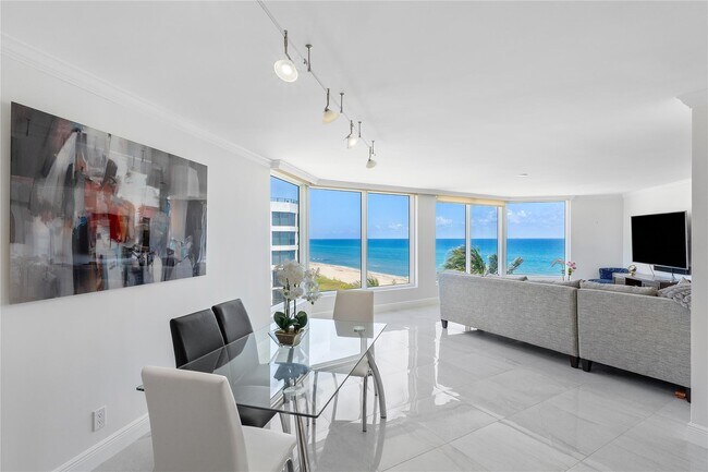 Building Photo - 2575 S Ocean Blvd