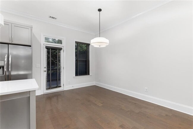 Building Photo - 1394 Doublegate Dr