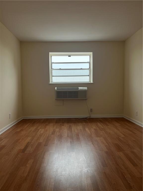 Building Photo - 2955 Shell Rd