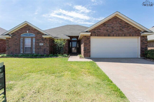Primary Photo - 6051 Laci Ln