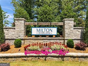 Building Photo - 415 Oakleigh Ave