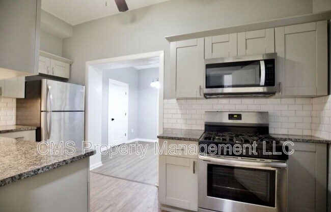 Building Photo - 374 E Westfield Ave