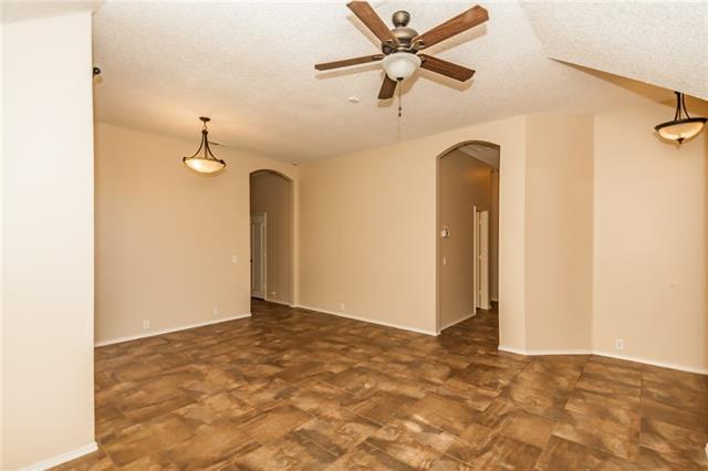 Building Photo - 306 Bardwell Dr