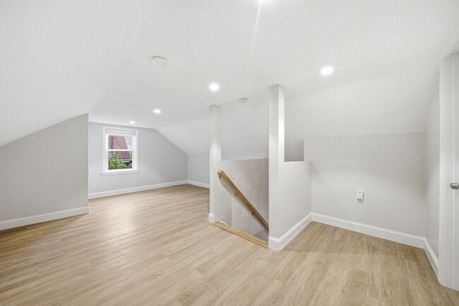 Building Photo - 33 Harvard St