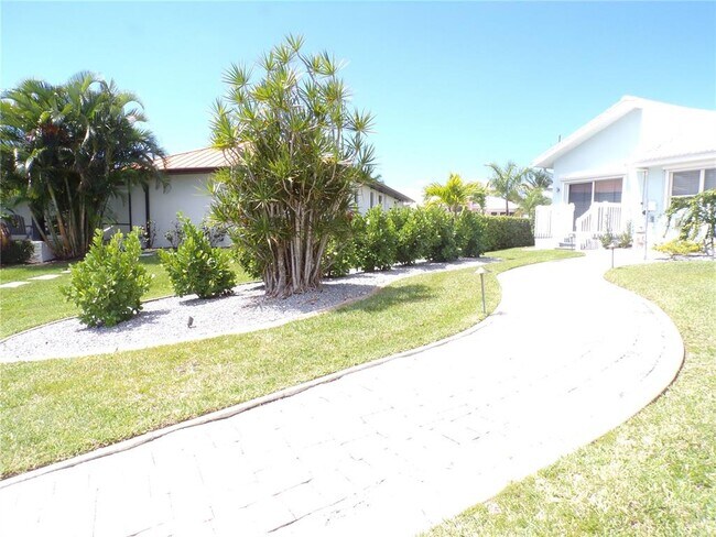 Building Photo - 3804 Turtle Dove Blvd