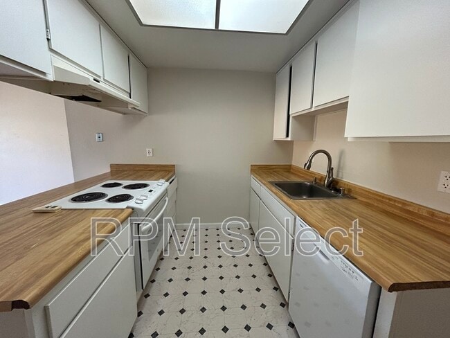Building Photo - 5114 Rescue Ct