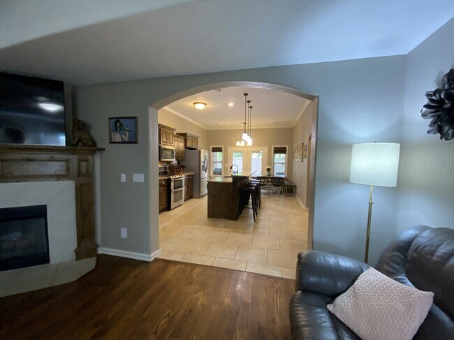 Building Photo - 10713 Masters Cir