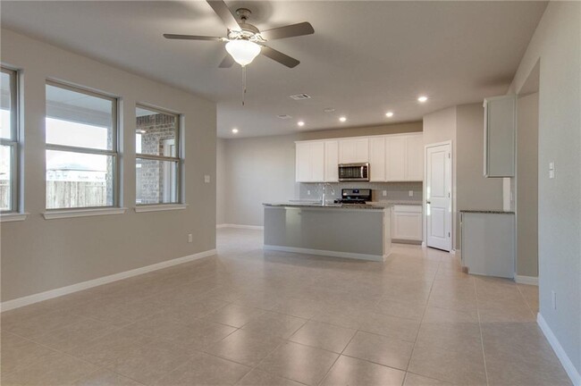 Building Photo - 12302 Silverstream Ln