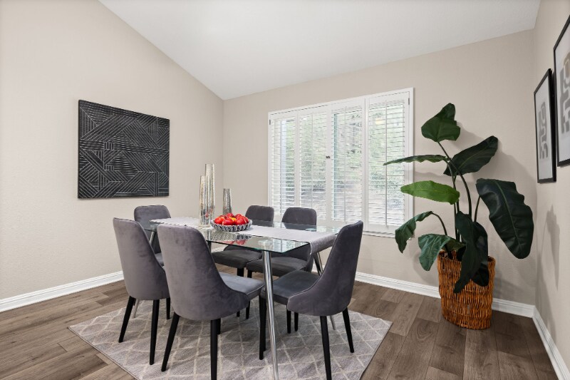 Building Photo - 135 Southwind Dr