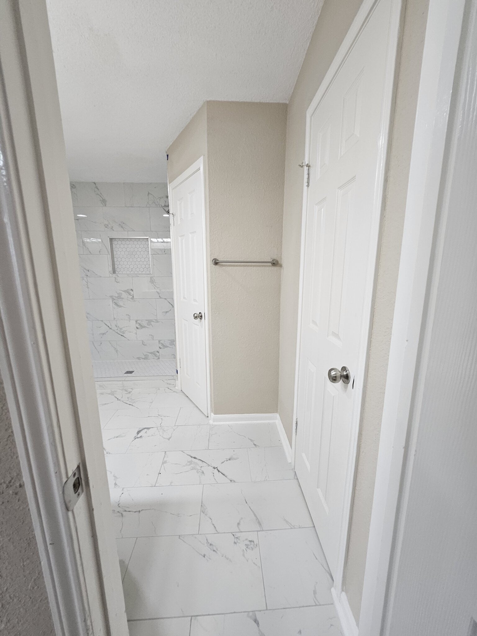 Building Photo - 214 Oleander St