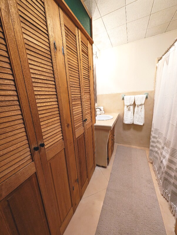 Building Photo - 4140 W Camino Pintoresco