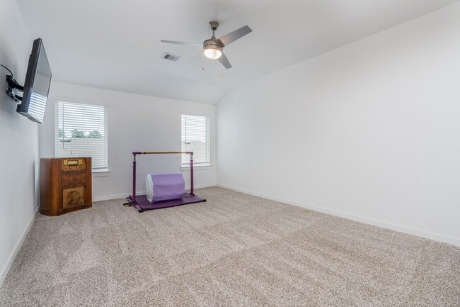 Building Photo - 13344 Bear Creek Ct