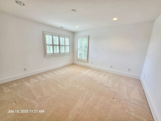 Building Photo - Executive 4 bedroom in Hamlin Plantation w...