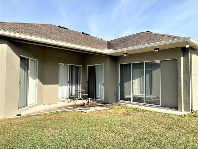 Building Photo - 10805 Australian Pine Dr