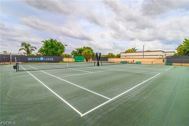 Building Photo - 6220 Augusta Dr