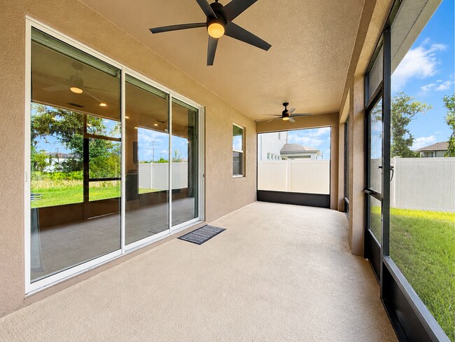 Building Photo - 12544 Shining Willow St