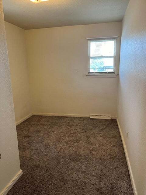 Building Photo - 1323 Geele Ave