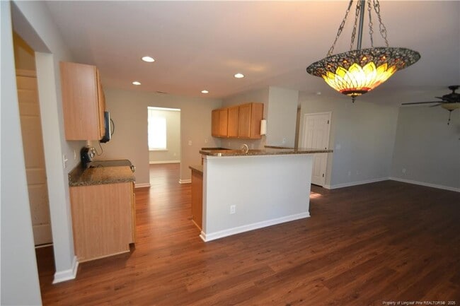 Building Photo - 501 Birchtree Valley Ct