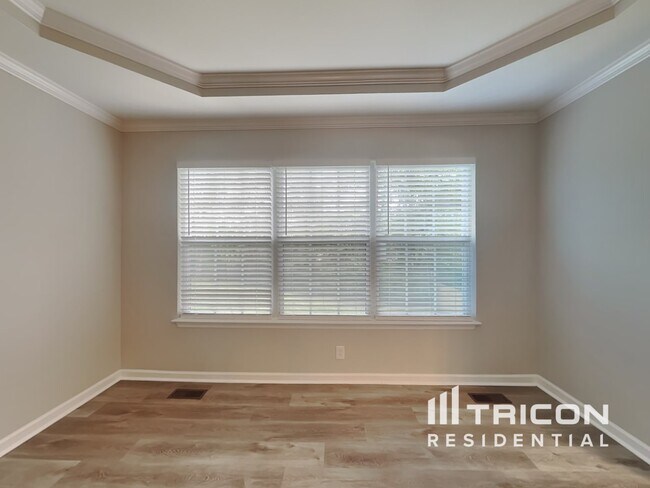 Building Photo - 832 Aimes Ct