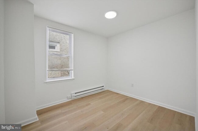 Building Photo - 142 N 53rd St
