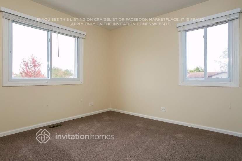 Building Photo - 5924 Allemong Dr
