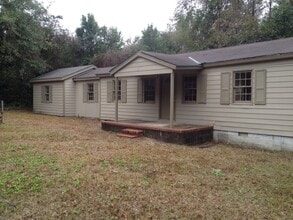 Building Photo - **AVAILABLE NOW**3 Bedroom / 1 Bathroom Home for Rent in Columbus***