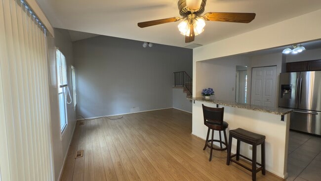 Building Photo - 385 Grissom Ct