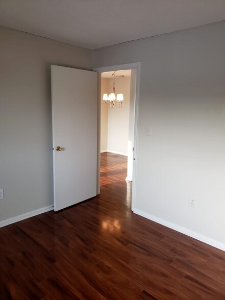 Building Photo - 5309 Ravens Crest Dr