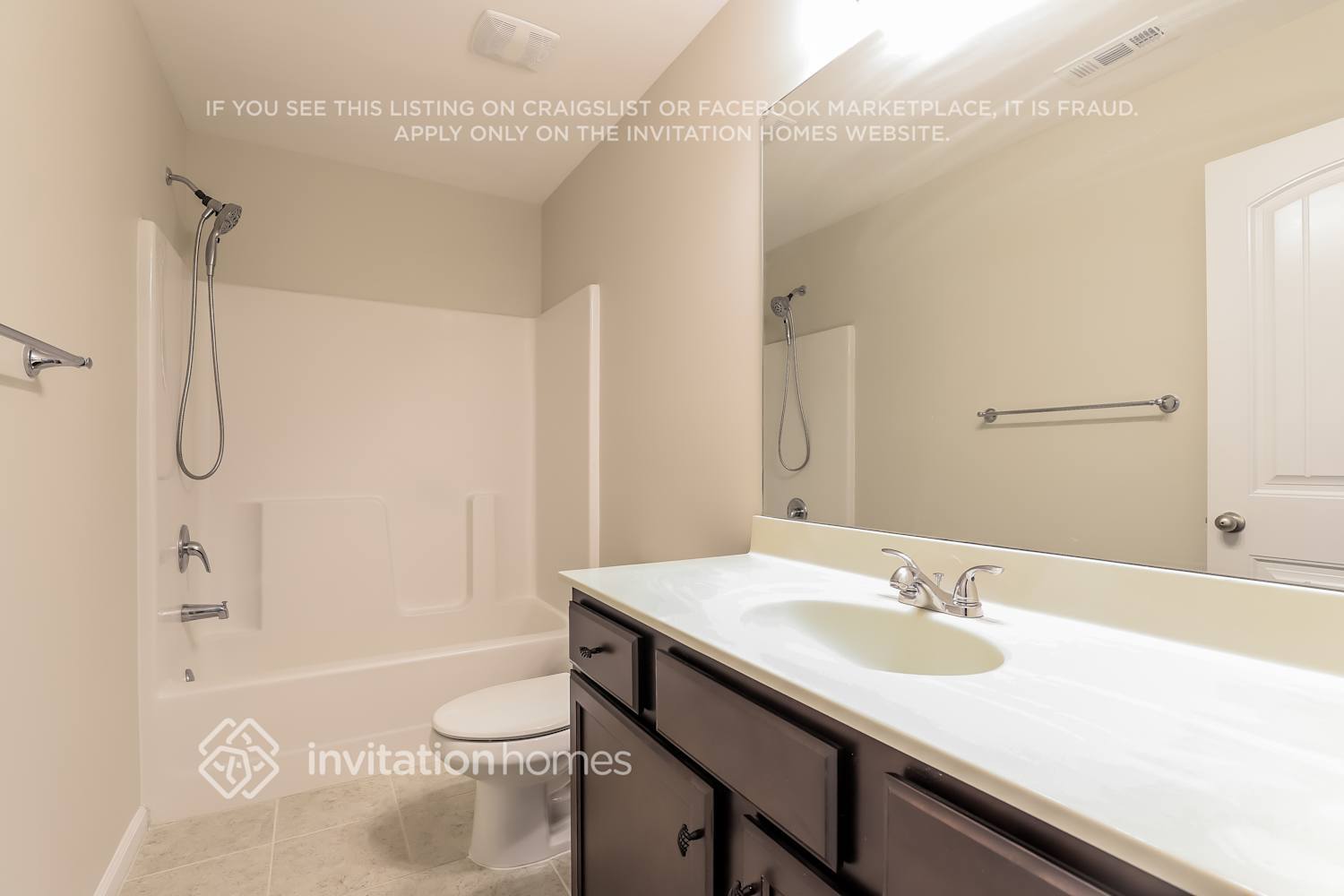 Building Photo - 5919 Park Bay Ct