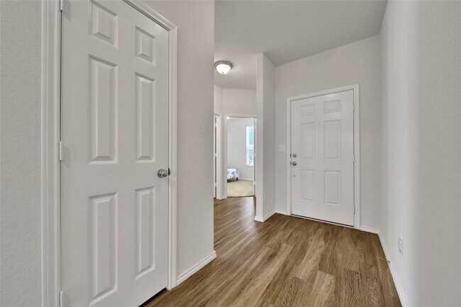 Building Photo - 4343 Roaring Timber Dr