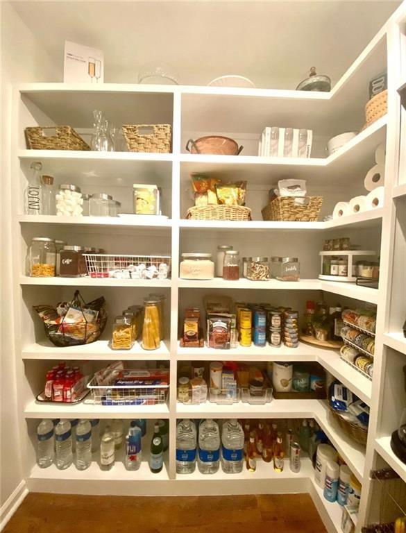 Building Photo - 612 Hanover Dr