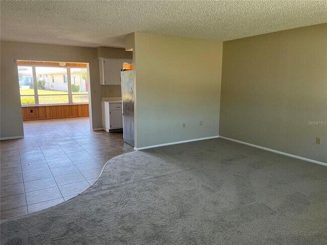 Building Photo - 1514 Bunker Hill Dr