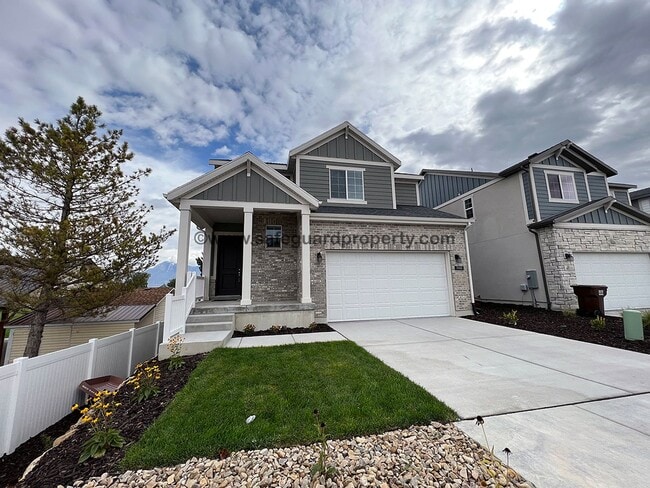 Building Photo - Newer 4 Bedroom Home in West Jordan