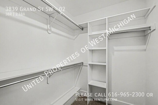 Building Photo - 3839 Grand St SW