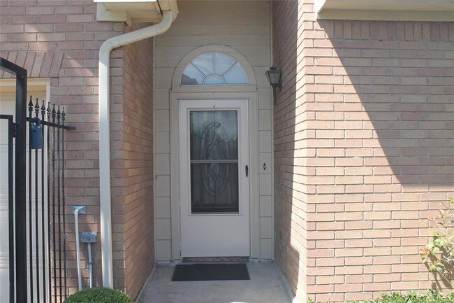 Building Photo - 1314 Parkway Ct