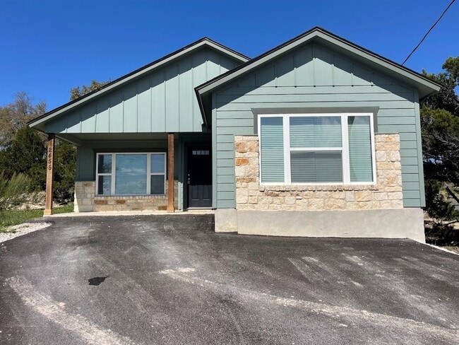 Primary Photo - NEW ON MARKET