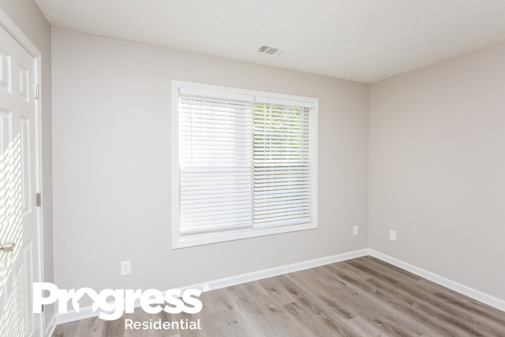 Building Photo - 5965 Tallant Dr