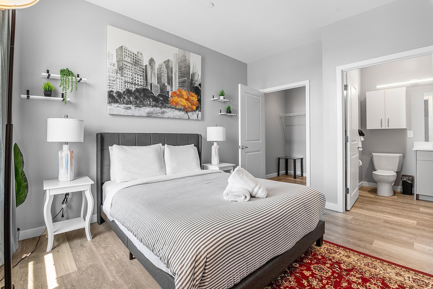 Building Photo - 95 Broadway-SI ID1240343P