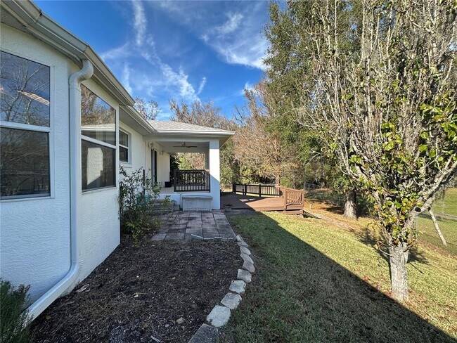 Building Photo - 5261 SE 15th Ave