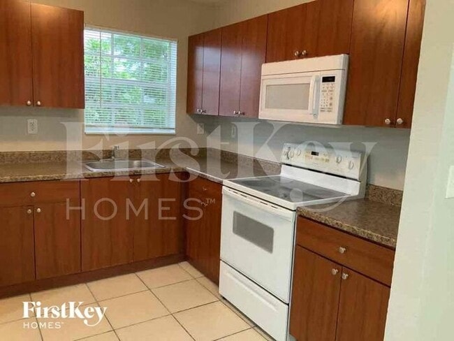 Building Photo - 1031 NW 178th Terrace