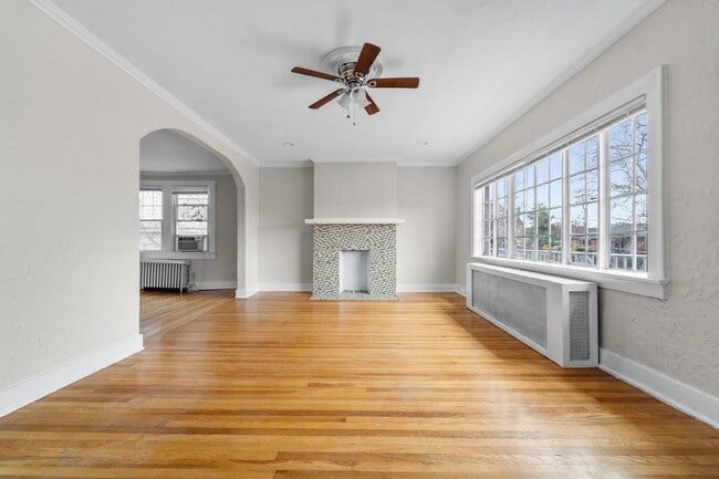 Building Photo - 5807 Callowhill St